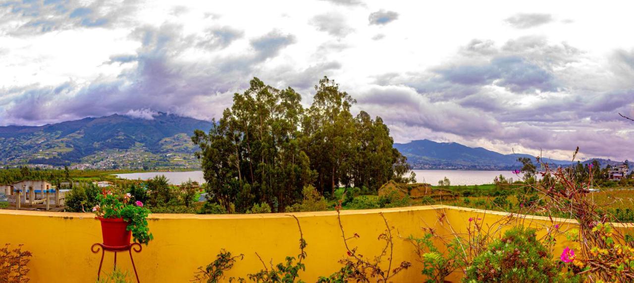 Casa de Luis by Rotamundos Otavalo Exterior foto