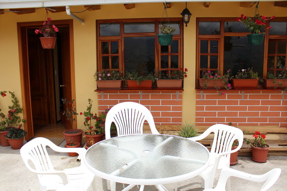 Casa de Luis by Rotamundos Otavalo Exterior foto